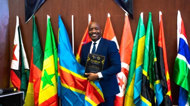 Dr Michel Muvudi : Le Global skills hub du Royaume-Uni m&rsquo;a reconnu à Accra au Ghana , parmi les personnalités africaines les plus influentes en Afrique